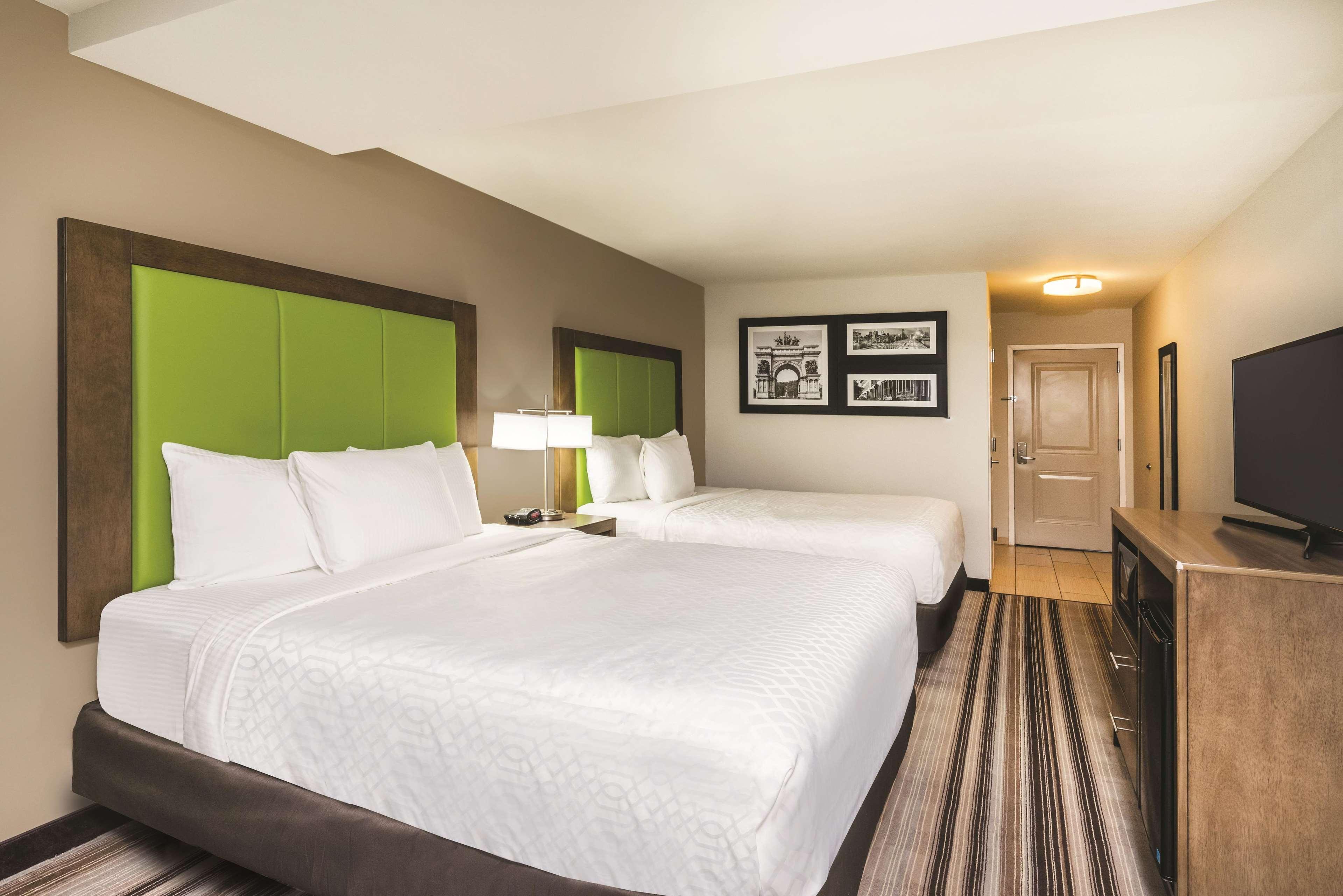 La Quinta By Wyndham Brooklyn Central New York Eksteriør billede