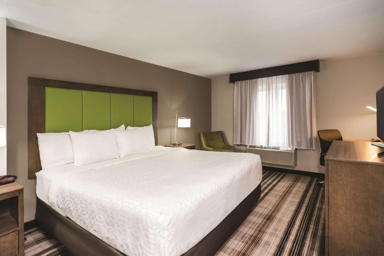 La Quinta By Wyndham Brooklyn Central New York Eksteriør billede